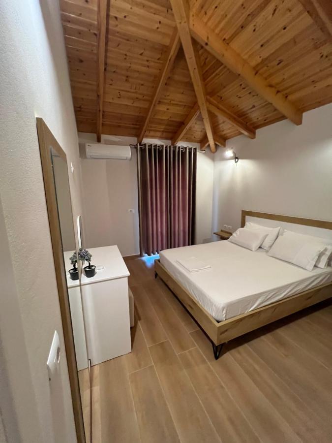 Amazing Familiar Apartments And Rooms Saranda Dış mekan fotoğraf
