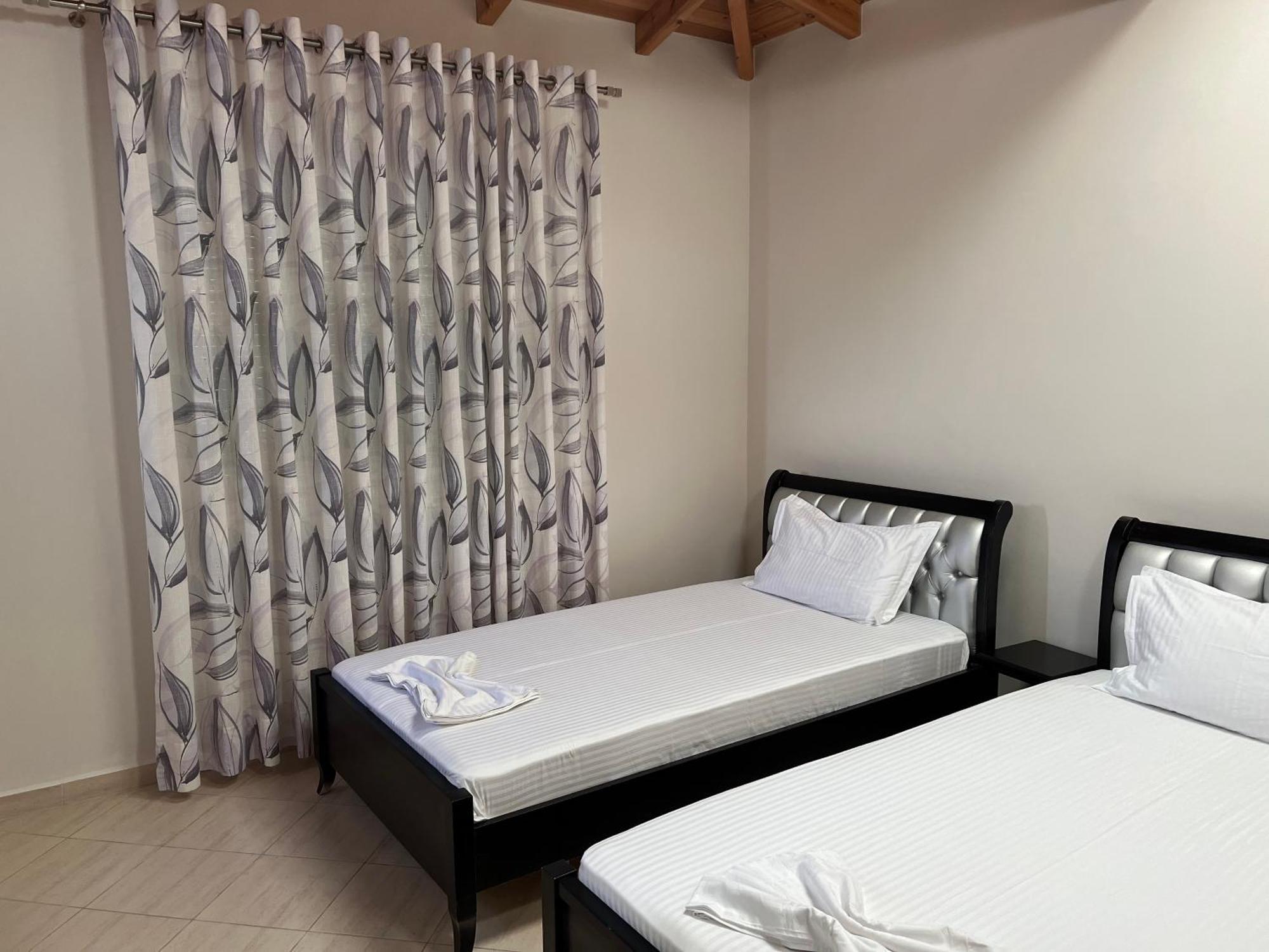 Amazing Familiar Apartments And Rooms Saranda Dış mekan fotoğraf