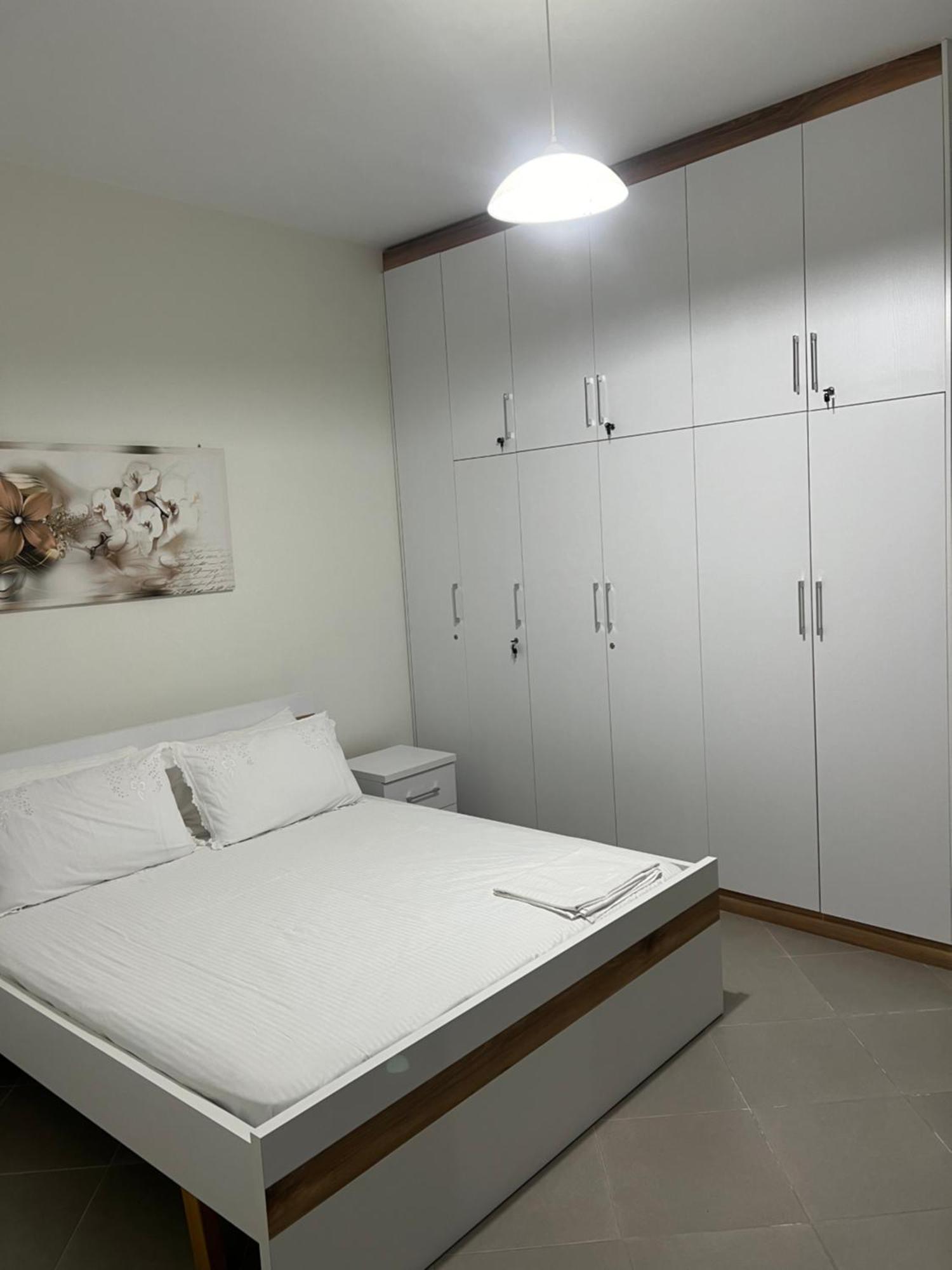 Amazing Familiar Apartments And Rooms Saranda Dış mekan fotoğraf